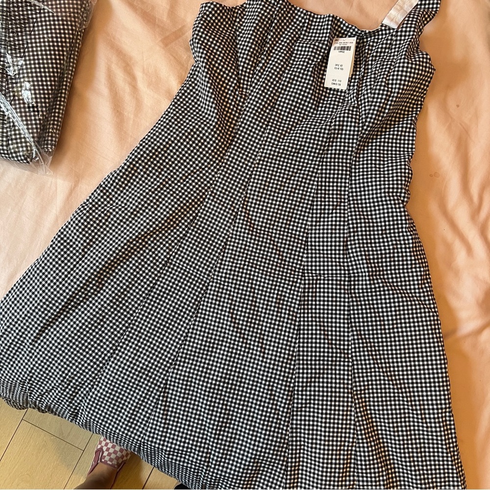 Abercrombie & Fitch Black and White Checkered Midi Dress